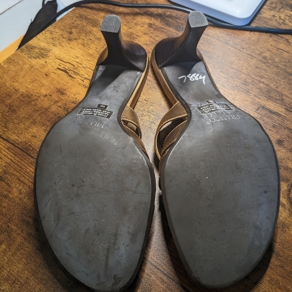 FRANCO SARTO Metallic Gold Sandals Size 9M - Picture 9 of 13